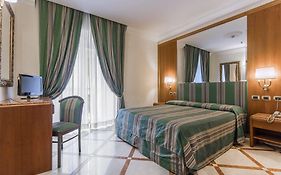 Hotel Regio Rome 3*